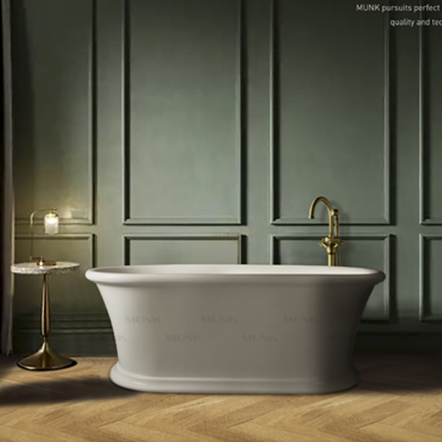 67 Zoll klassische matte oder glänzende fertige freistehende Badewanne mit fester Oberfläche