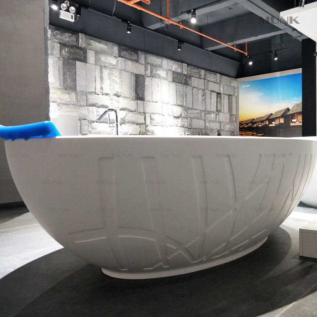 67 Zoll beliebteste feste Oberfläche freistehende Badewanne italienisches Design